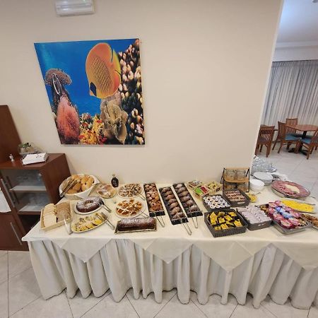 Hotel Savana 里米尼 外观 照片