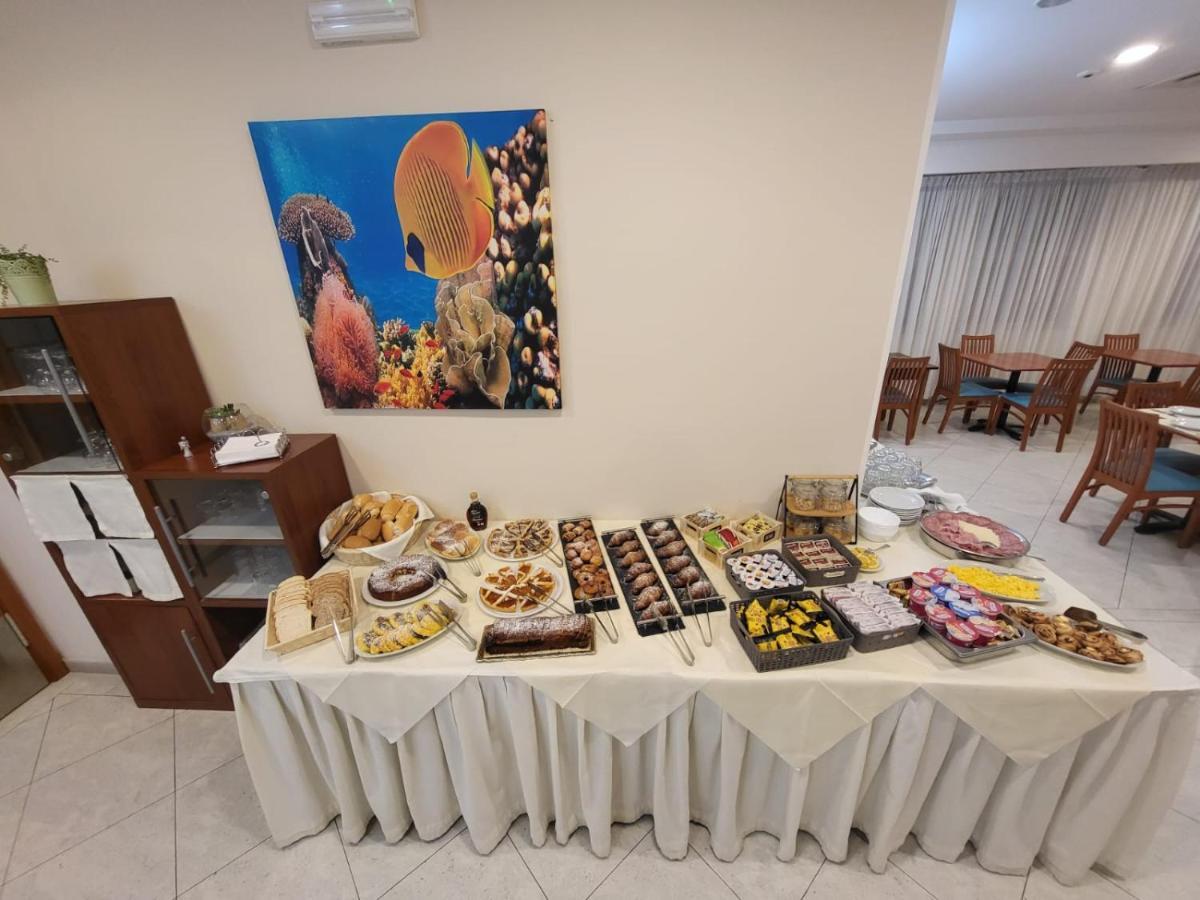Hotel Savana 里米尼 外观 照片